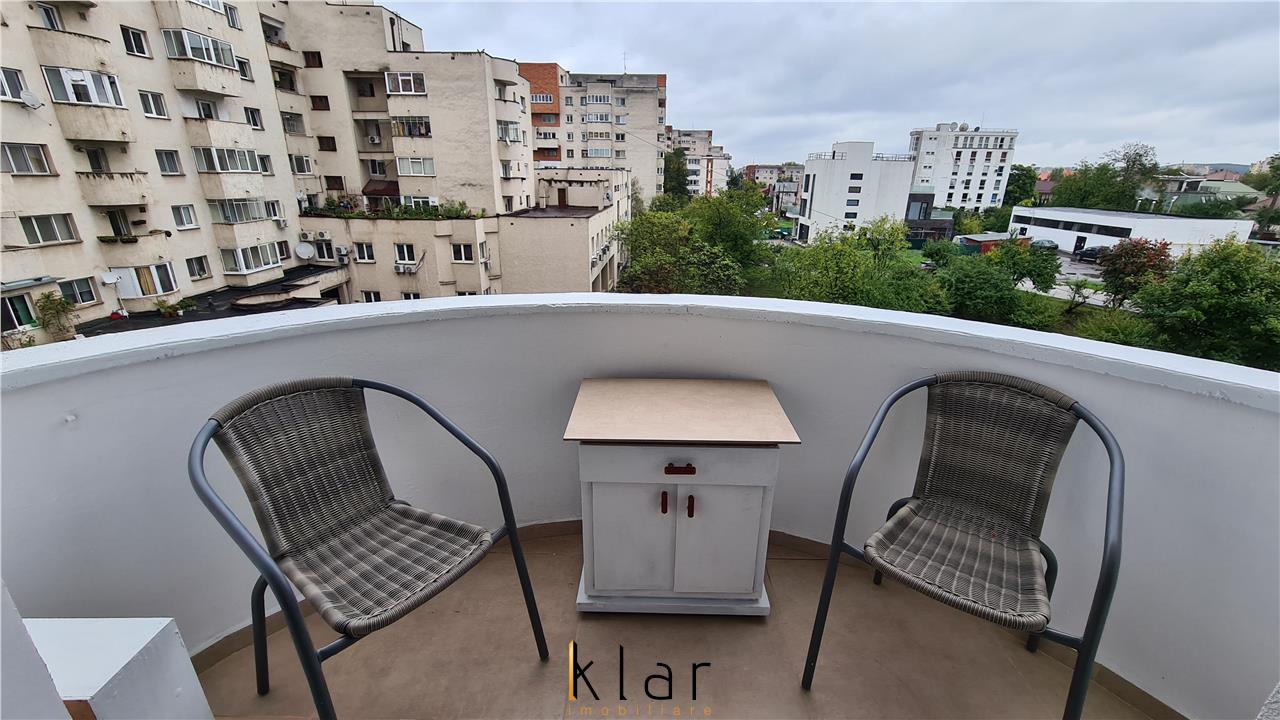 Apartament 2 camere renovat 58mp,balcon, Piata Cipariu, disp 01 August