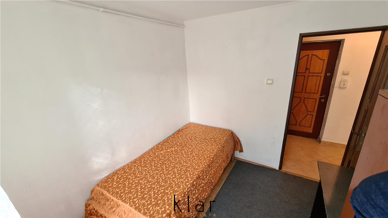 Vanzare Apartament 3 camere 35mp, Gheorgheni, zona Politia Rutiera