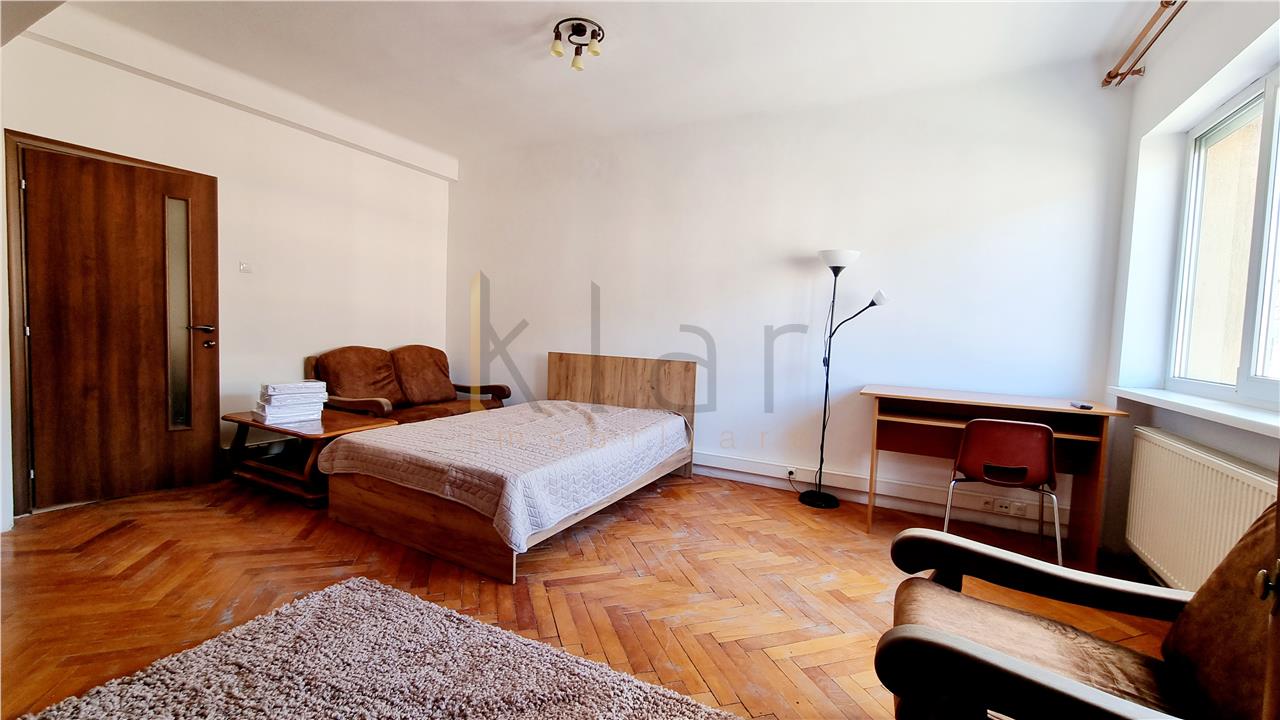 Apartament 2 camere, decomandat, 70mp, zona Centrala, Gara