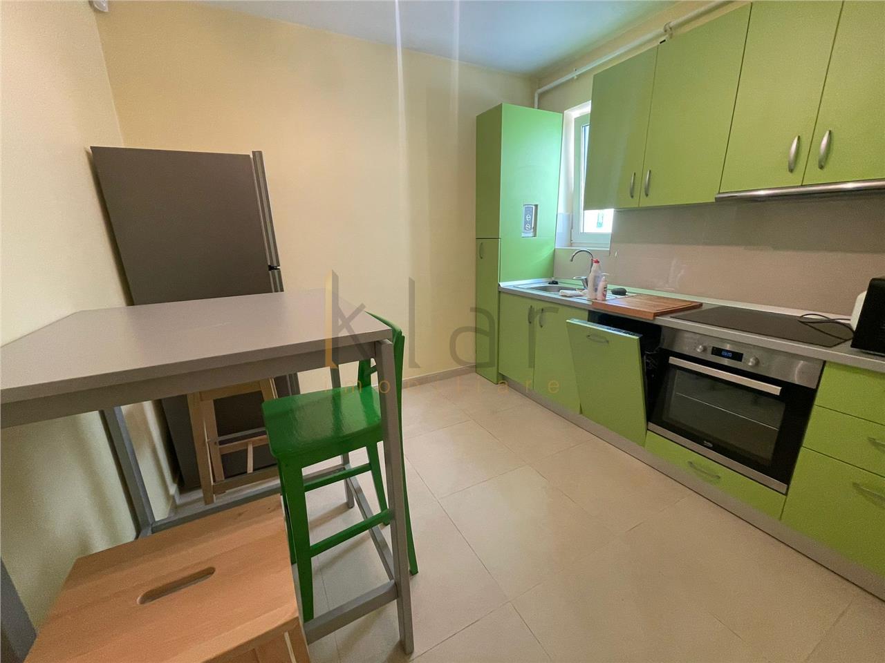 Apartament 3 camere,87mp,balcon,terasa,Ultracentral,zona Regina Maria