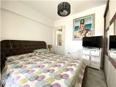 Apartament piata Marasti 2 camere decomandat