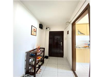Se vinde apartament 3 camere in Marasti