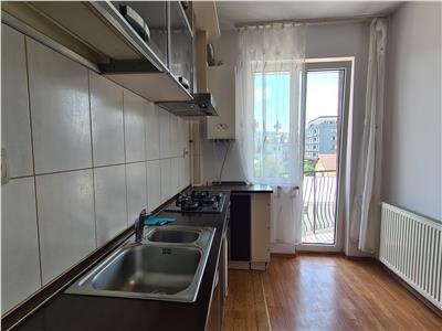 Apartament 2 camere 45mp,parcare,balcon,Calea Turzii, zona OMV