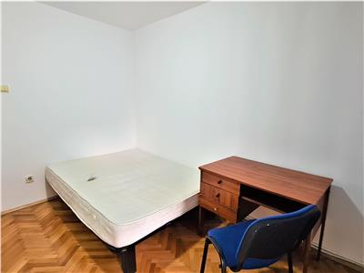 Apartament 3 dormitoare decomandate, 110mp, zona Piata Marasti