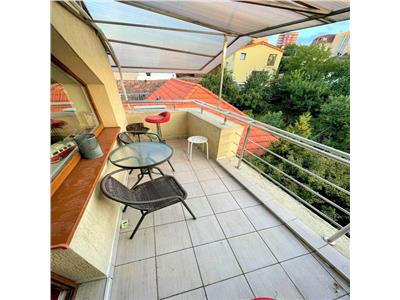 Inchiriere Apartament 3 camere 92mp,balcon,Zorilor, zona UMF