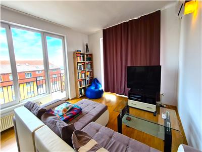 Apartament 3 camere 100mp,balcon, Buna Ziua, zona hotel Athos