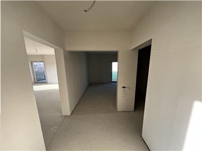 Apartament 3 camere semifinisat lift zona Dumitru Mocanu!
