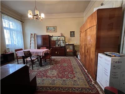 Apartament 2 camere zona Piata Mihai Viteazu cladire istorica