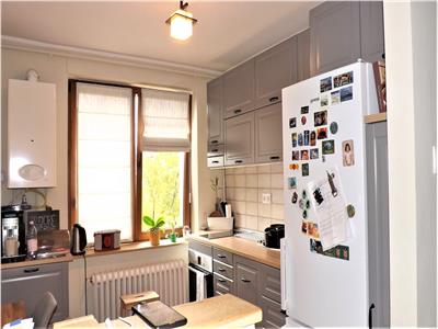 Apartament 3 camere semidecomandat, recent renovat, aer conditionat, Gheorgheni