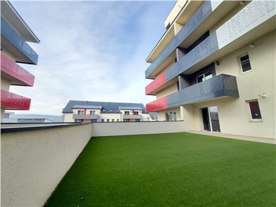Apartament 2 camere, terasa 70 mp, garaj,bloc nou zona Regal!
