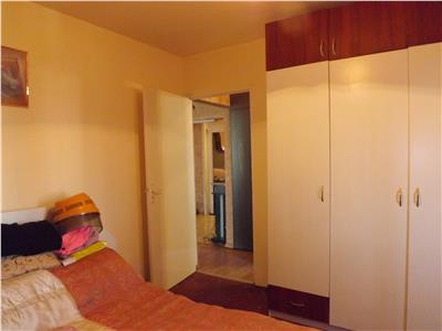 Vanzare apartament 4 camere zona Bila Arinilor