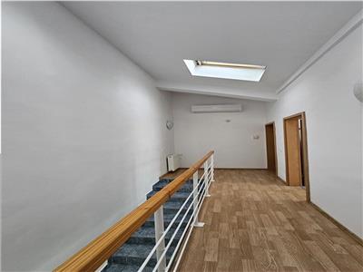 Duplex modern 5 camere 100mp,curte,garaj,Buna Ziua