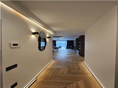 Apartament LUX 3 camere, 73mp,2 terase,parcare, bloc nou, Scala Frunzisului
