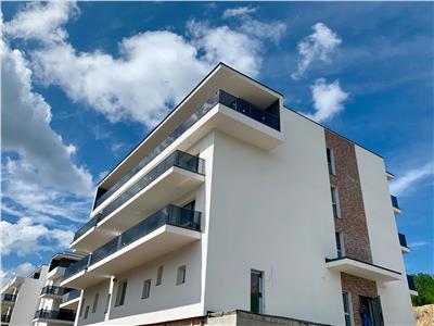 Apartament Doua Camere in Bloc tip Vila cu panorama finisat